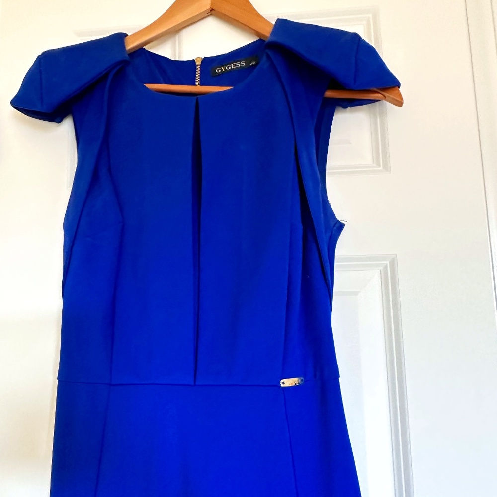 Royal Blue Long Dress Size 40 (American size 10) in Excellent Condition
